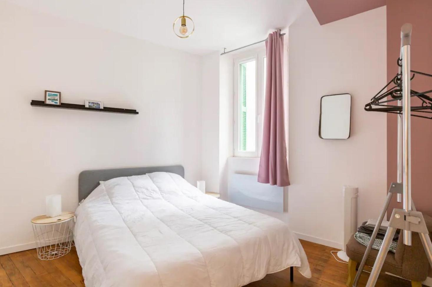 Escapade Dans Grand T2 De Charme Avec Terrasse - Proche Gare Et Centre * Lourdes